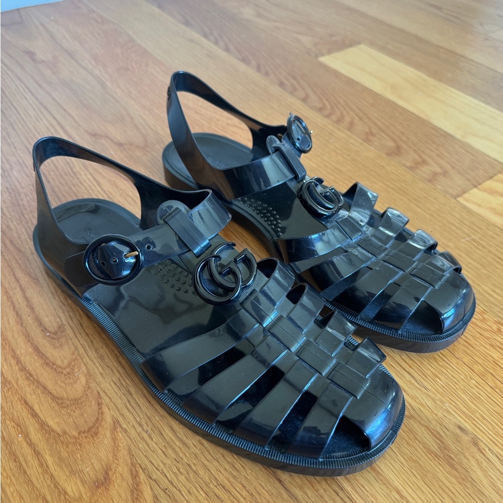 Gucci Men’s Jelly Sandals SZ 10